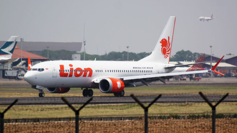 Lion Air Flight 610 Crashed into the Java Sea